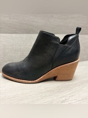 Sofft Black Leather Ankle Bootie Stacked Wood Wedge Heel Waterproof Bootie 7M